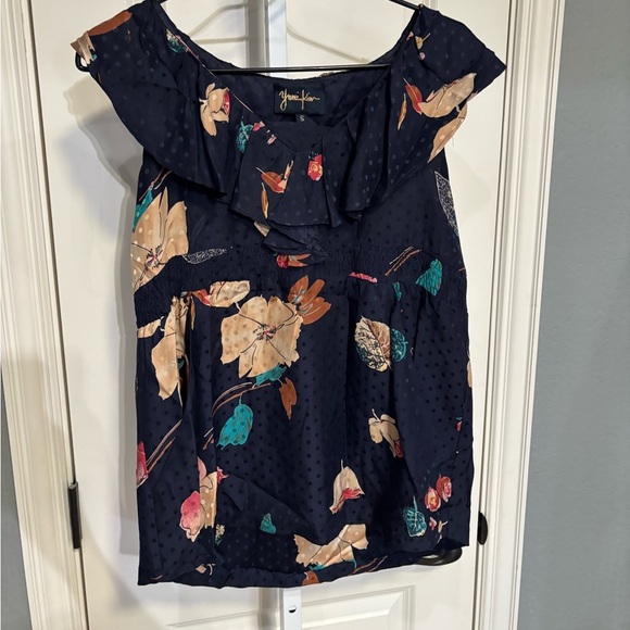 Yumi Kim Tops - Yumi Kim Navy Floral Top Size Small